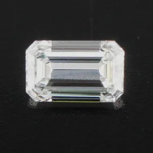 0.36ct EMERALD F VVS2 Natural diamond