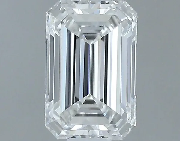 0.32ct EMERALD E VVS1 Natural diamond
