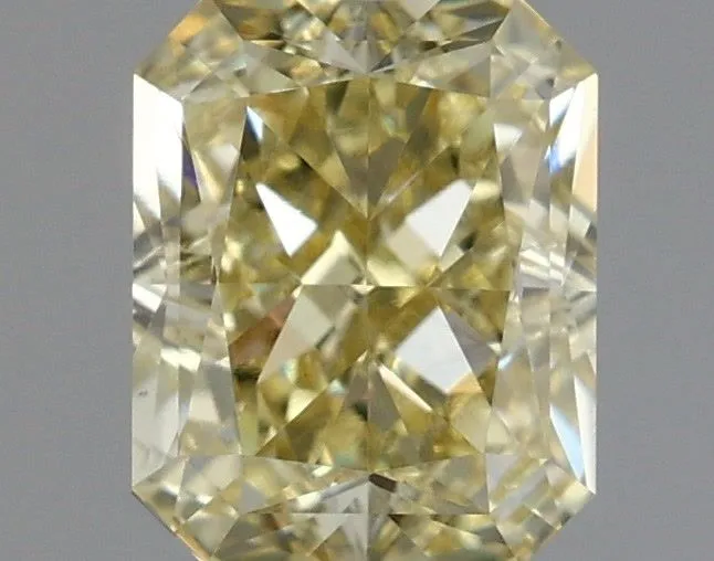 1.19ct RADIANT Fancy Light Yellow VS1 Coloured Lab diamond