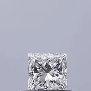 0.3ct PRINCESS D VVS1 Natural diamond