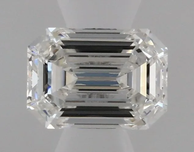 0.32ct EMERALD F VVS2 Natural diamond