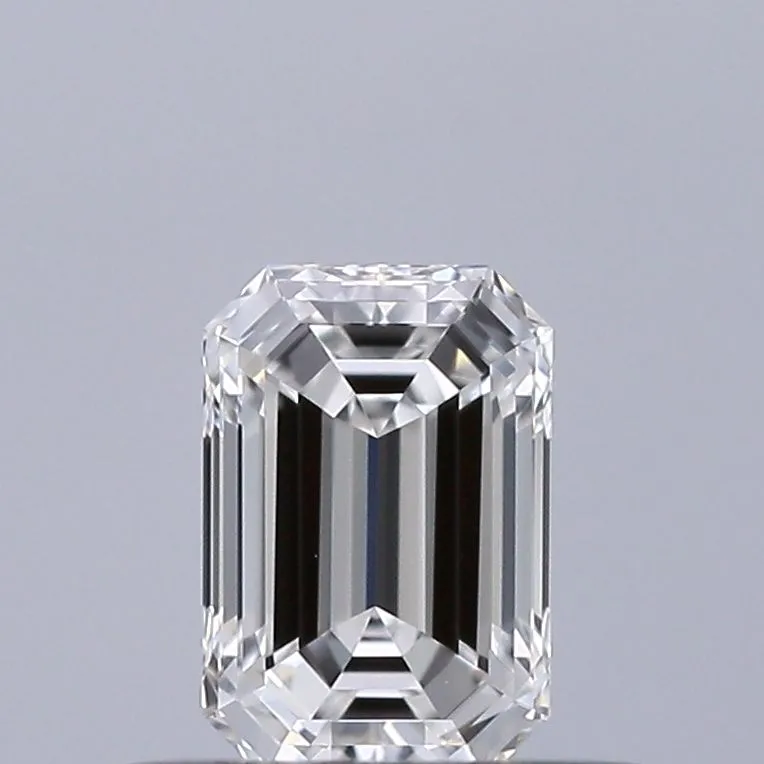 0.36ct EMERALD E VVS1 Natural diamond