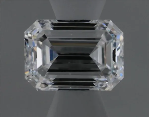 0.3ct EMERALD D SI1 Natural diamond