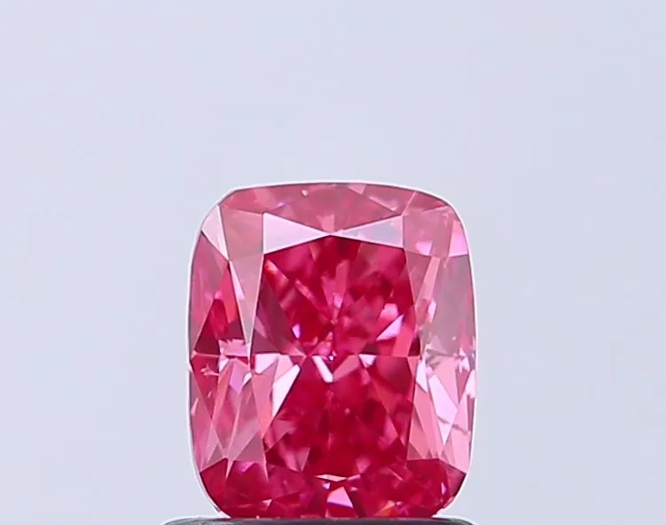 1.00ct CUSHION Fancy Vivid Pink VS2 Coloured Lab diamond