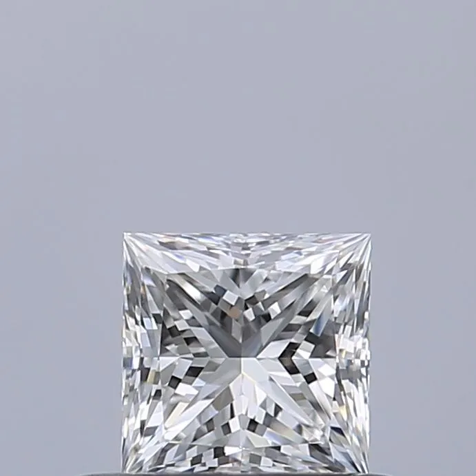 0.42ct PRINCESS E VVS1 Natural diamond