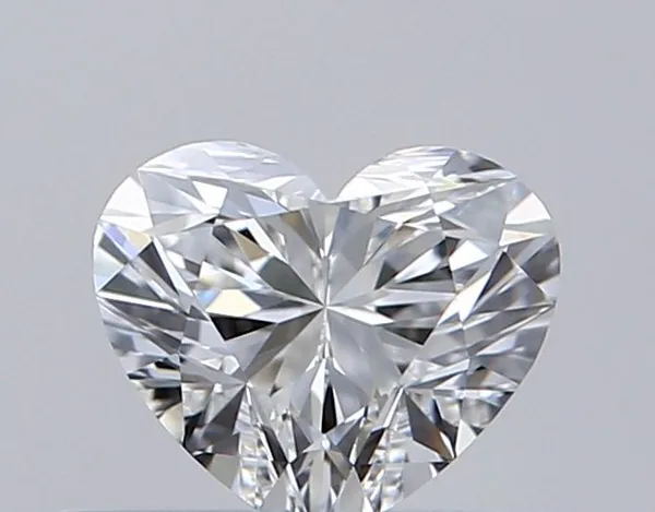 0.34ct HEART G VVS2 Natural diamond