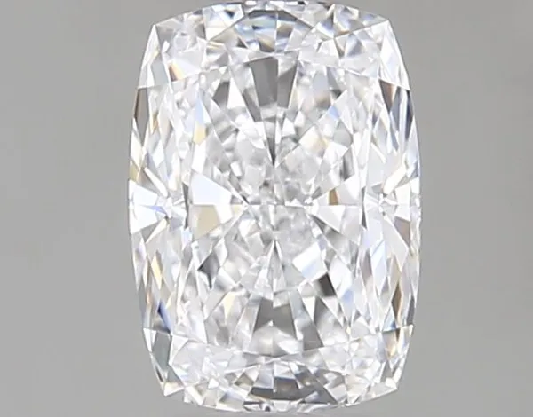 0.4ct CUSHION D VVS2 Natural diamond