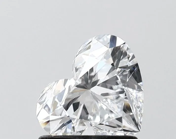 1.05ct HEART E VVS1 Lab Grown diamond