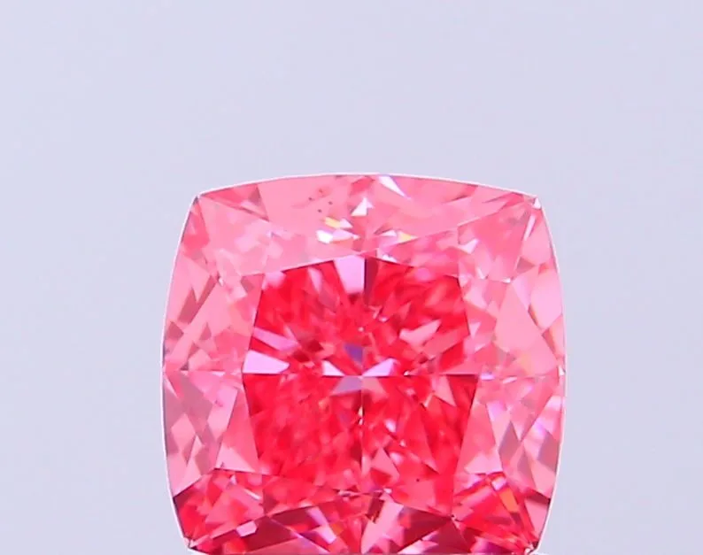 1.08ct CUSHION Fancy Vivid Pink VS1 Coloured Lab diamond