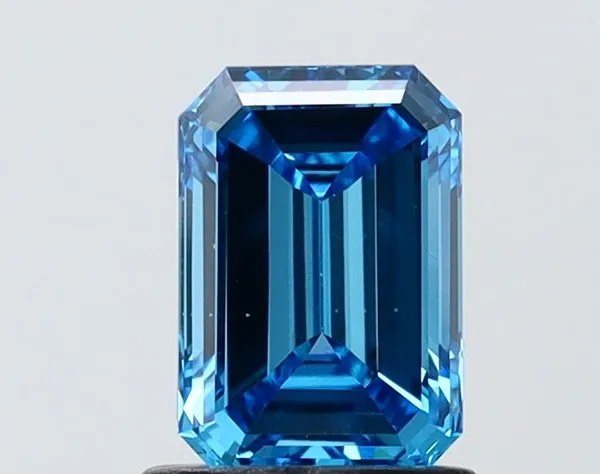 1.05ct EMERALD Fancy Vivid Blue VS2 Coloured Lab diamond