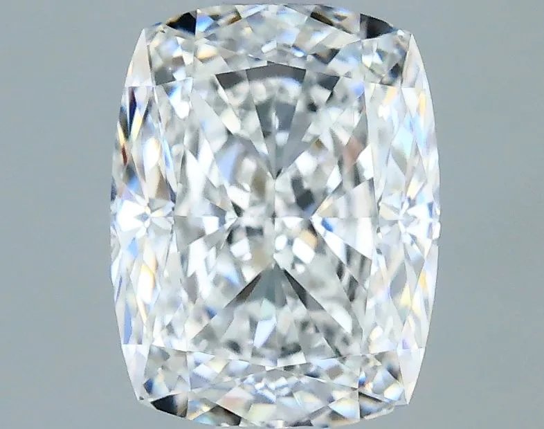 0.70ct CUSHION E VS1 Natural diamond