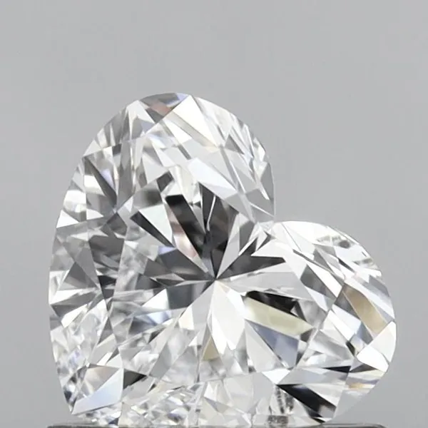 0.84ct HEART D VS1 Lab diamond