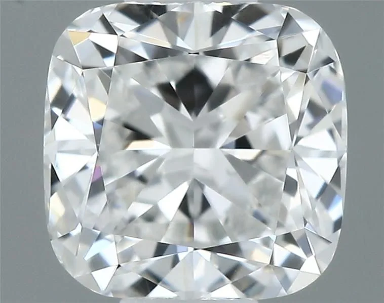 0.38ct CUSHION E VVS2 Natural diamond