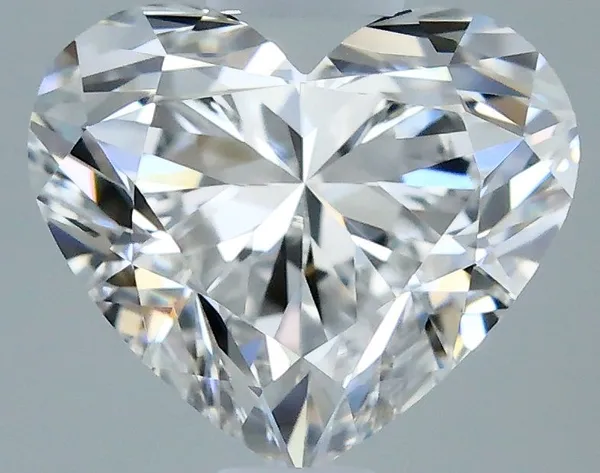 0.52ct HEART F VVS1 Natural diamond