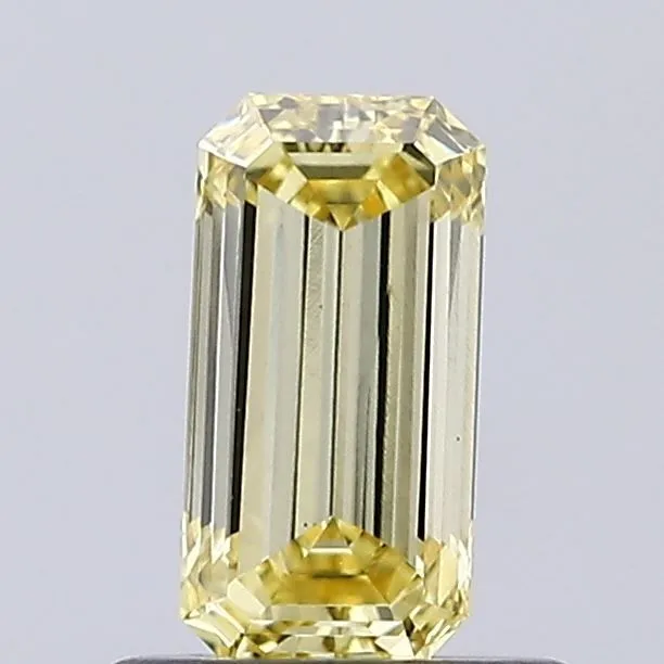 0.65ct EMERALD Fancy Light Yellow VS1 Coloured Lab diamond