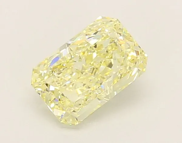 1.01ct RADIANT Fancy Light Yellow VVS2 Coloured Lab diamond