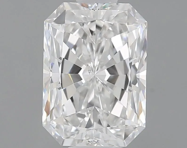 0.70ct RADIANT E VS2 Natural diamond