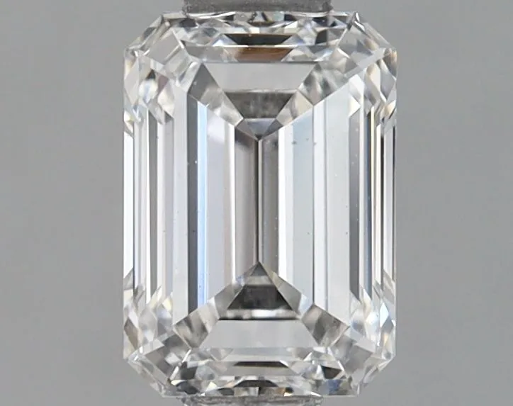0.72ct EMERALD F VS1 Lab Grown diamond