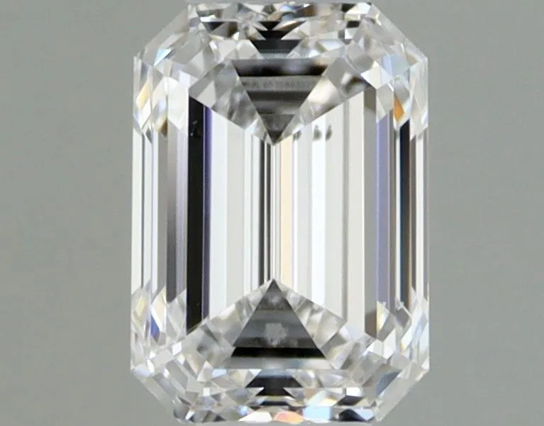 0.31ct EMERALD D SI1 Natural diamond