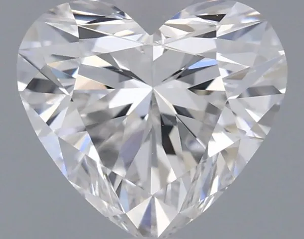 1.05ct HEART G VVS1 Natural diamond