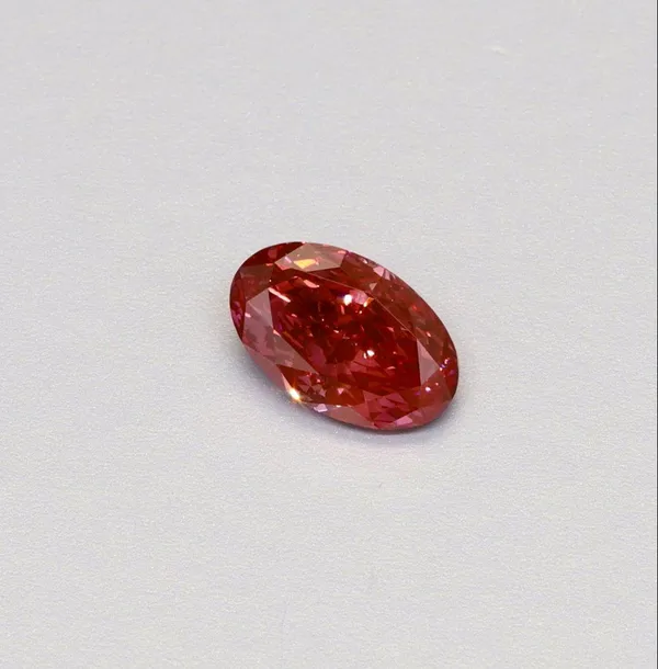 1.01ct OVAL Fancy Vivid Pink VS2 Coloured Lab diamond
