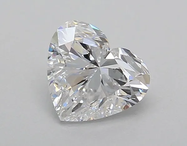 1ct HEART D VS1 Lab diamond