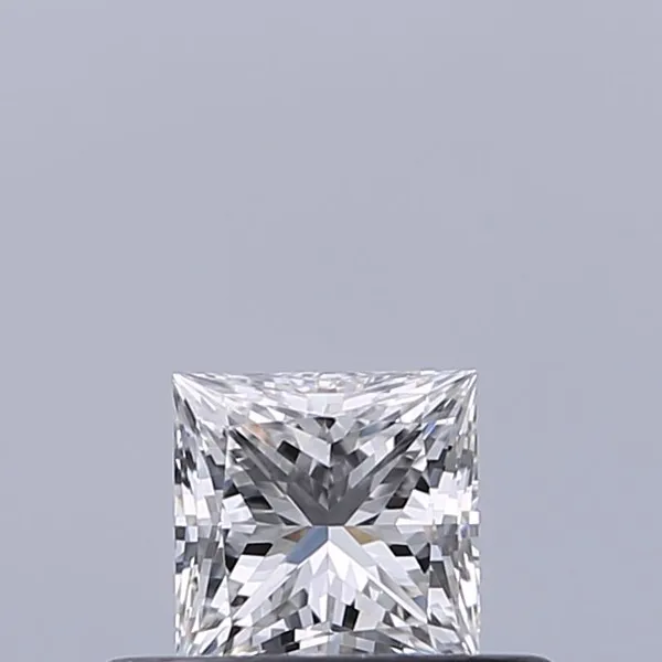 0.31ct PRINCESS E VVS1 Natural diamond