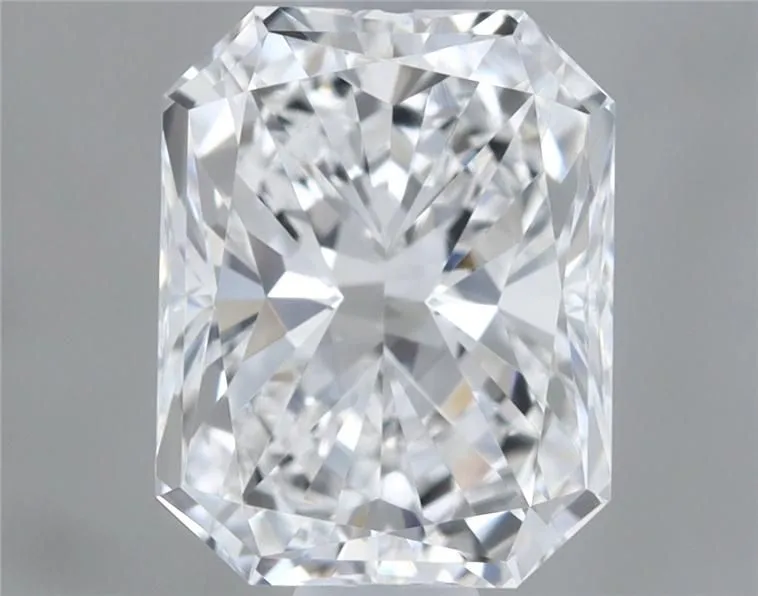 0.89ct RADIANT E VVS1 Natural diamond