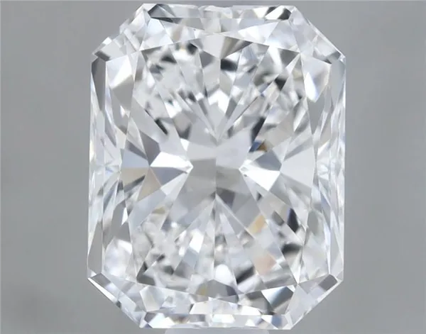 0.89ct RADIANT E VVS1 Natural diamond