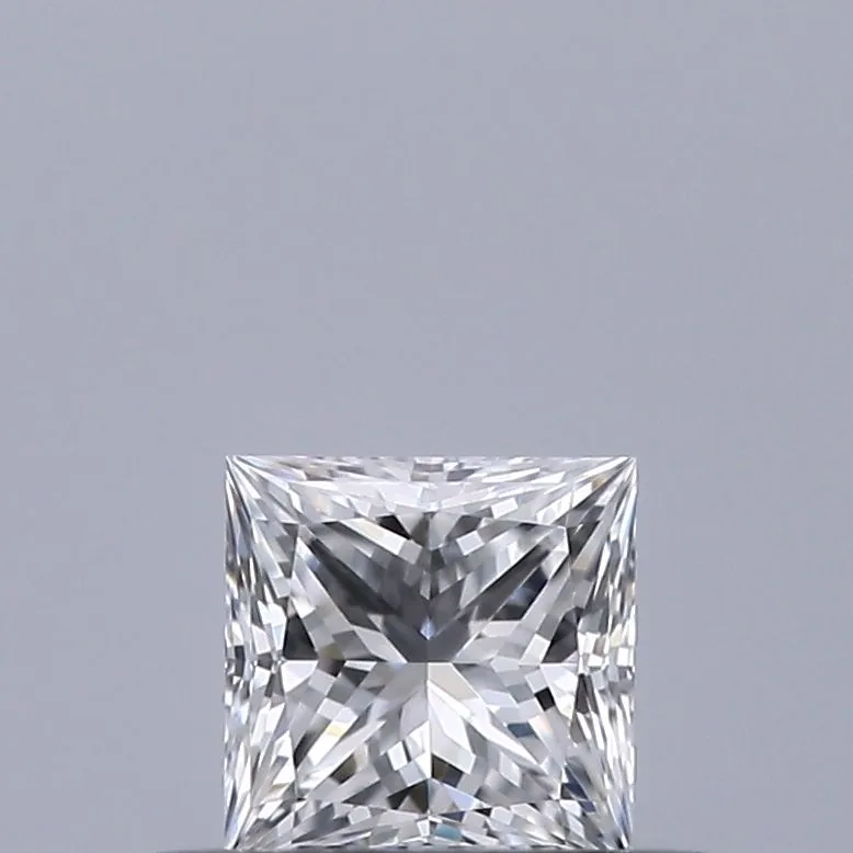 0.30ct PRINCESS D VVS2 Natural diamond