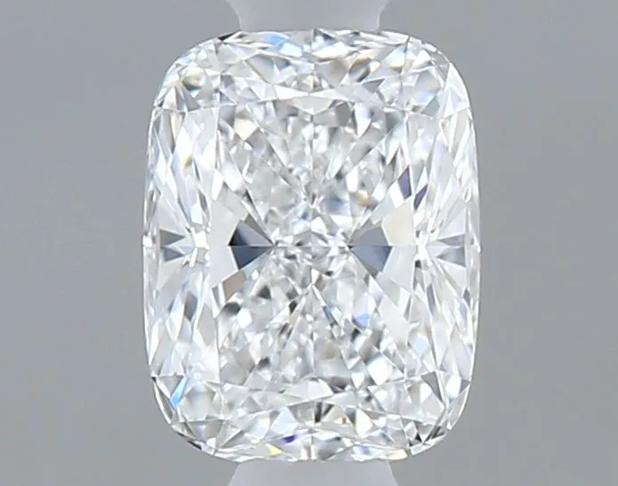 0.32ct CUSHION D VVS1 Natural diamond