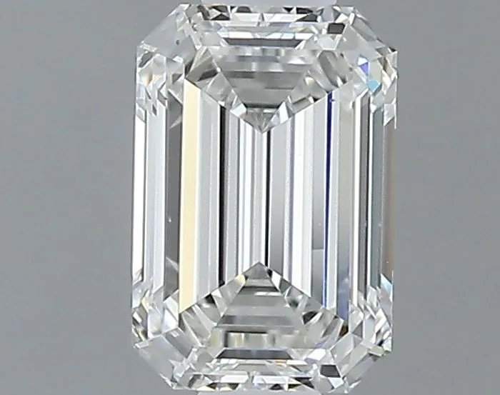 0.64ct EMERALD F VS2 Natural diamond