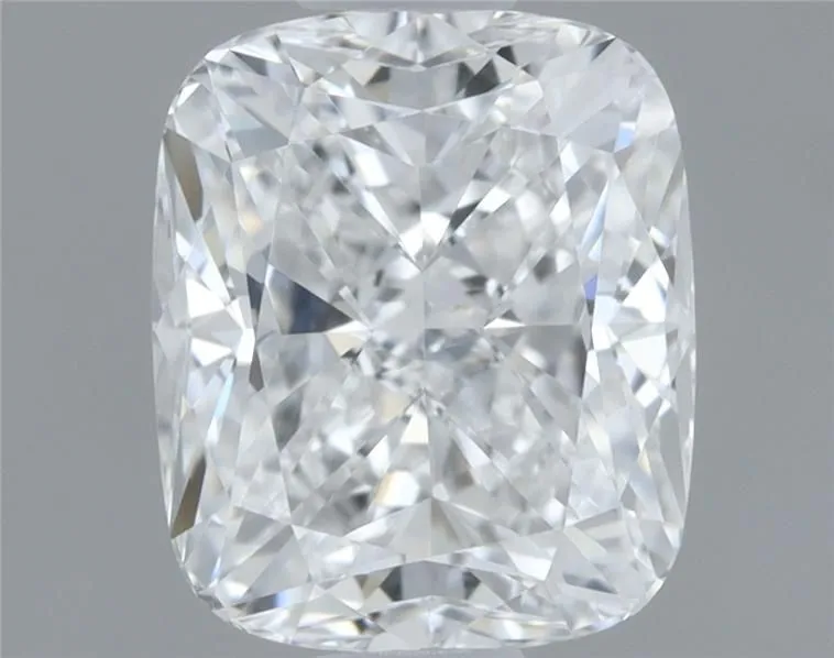 0.75ct CUSHION D VVS2 Natural diamond