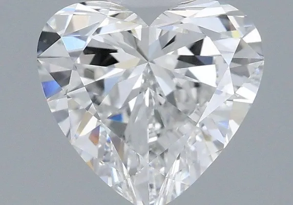 1.09ct HEART D VVS2 Lab diamond