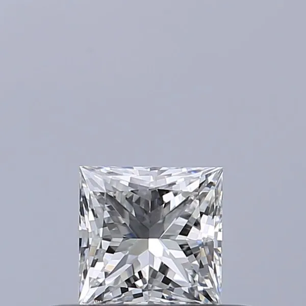 0.31ct PRINCESS E VVS1 Natural diamond