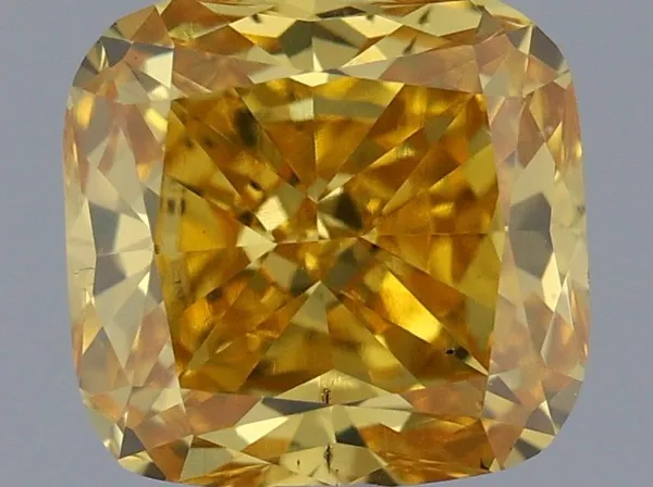 0.66ct CUSHION Fancy Vivid Yellow VS2 Coloured Lab diamond