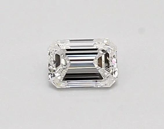 0.39ct EMERALD D VVS2 Lab Grown diamond