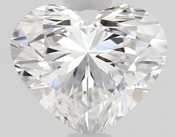 0.7ct HEART D VS2 Natural diamond