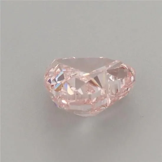 0.87ct HEART Fancy Vivid Pink VS1 Coloured Lab diamond