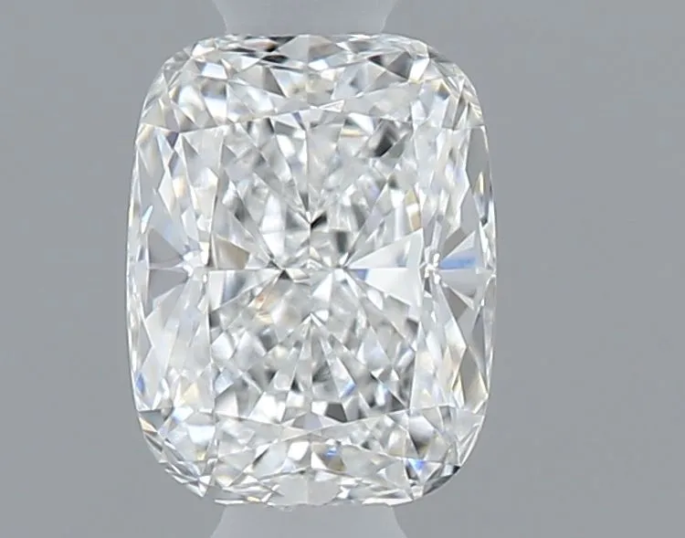 0.33ct CUSHION E VVS1 Natural diamond