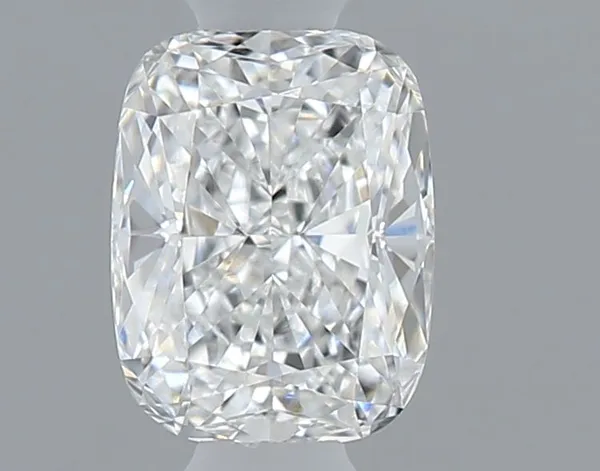 0.33ct CUSHION E VVS1 Natural diamond