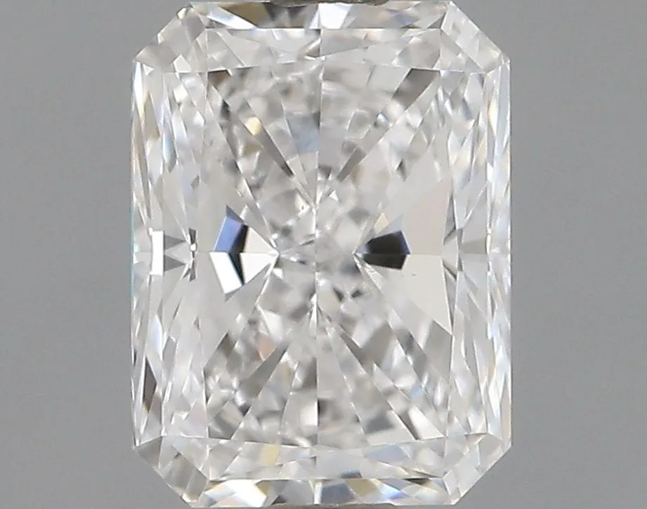 0.80ct RADIANT E VS1 Natural diamond
