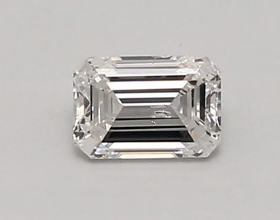 0.65ct EMERALD D SI1 Lab diamond