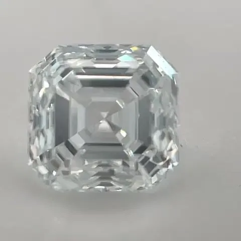 0.44ct EMERALD E VVS1 Natural diamond