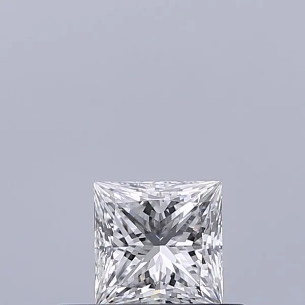 0.34ct PRINCESS D VVS1 Natural diamond