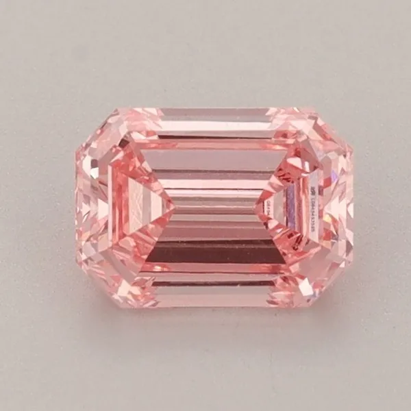 0.87ct EMERALD Fancy Vivid Pink VS1 Coloured Lab diamond