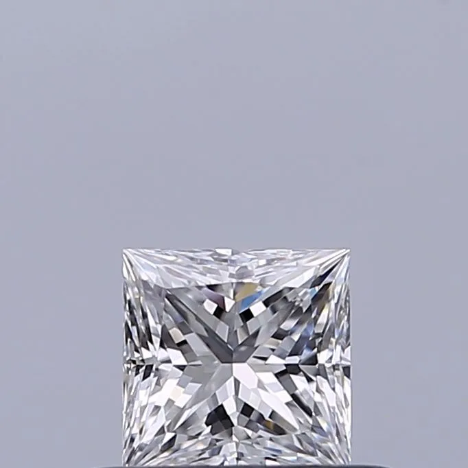 0.36ct PRINCESS D VVS1 Natural diamond