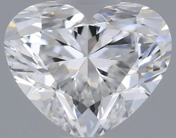 0.71ct HEART E VS1 Natural diamond