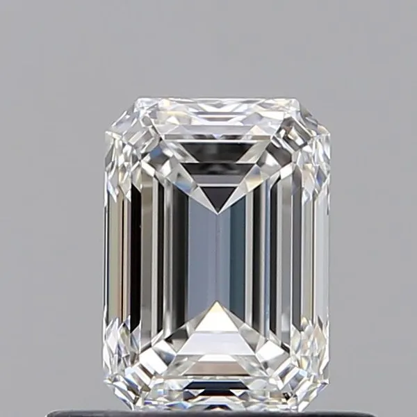0.6ct EMERALD F VVS1 Natural diamond