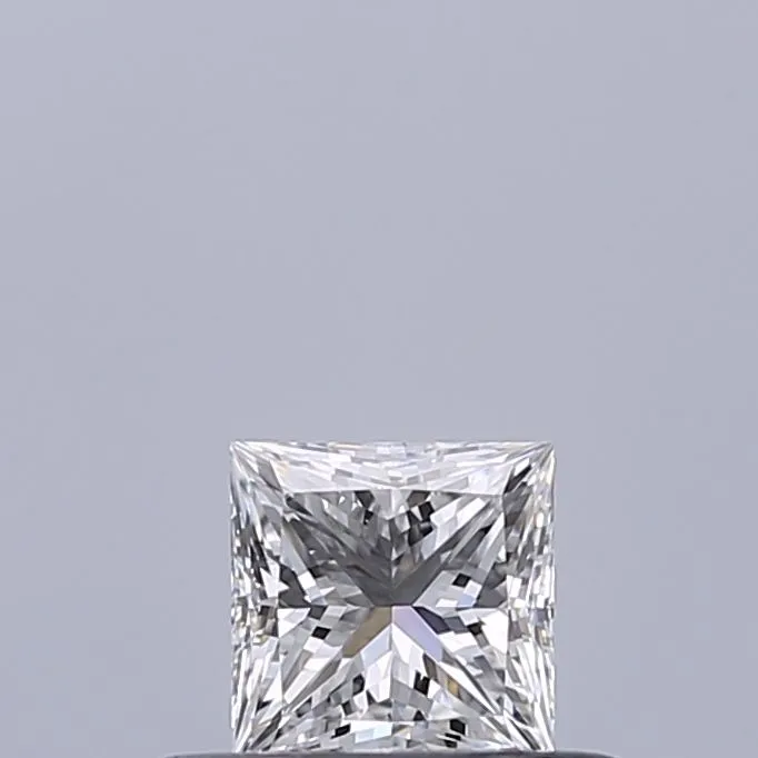 0.31ct PRINCESS E VVS1 Natural diamond